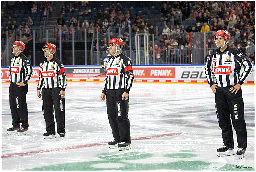 PENNY DEL; Koelner Haie- Fishtown Pinguins Bremerhaven; Koeln, 23.11.2021